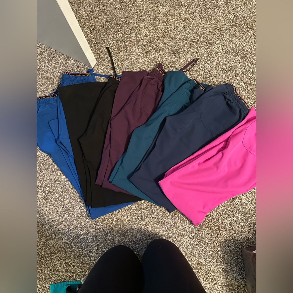 XXs tall scrub bottoms from heart and soul. Sold in bundle. All like new!